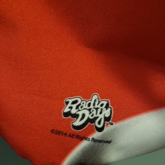 Marilyn Monroe Large Tote w/speakers Bag - Picture 8 of 12